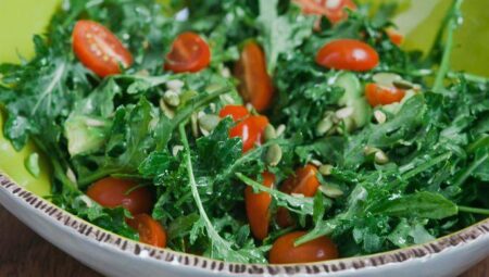 Easy Arugula Salad