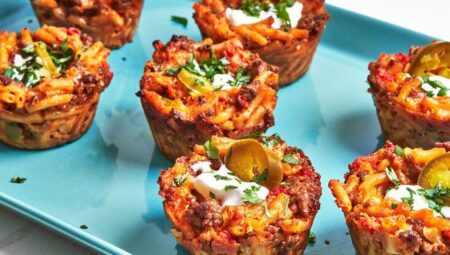 Mac and Cheese Cowboy Cups