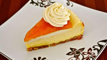 Apricot Cheesecake