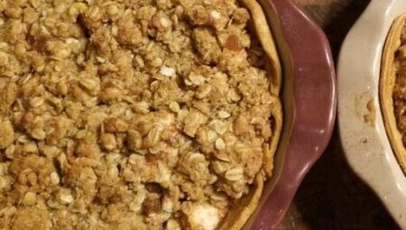 Perfect Apple Crisp Pie